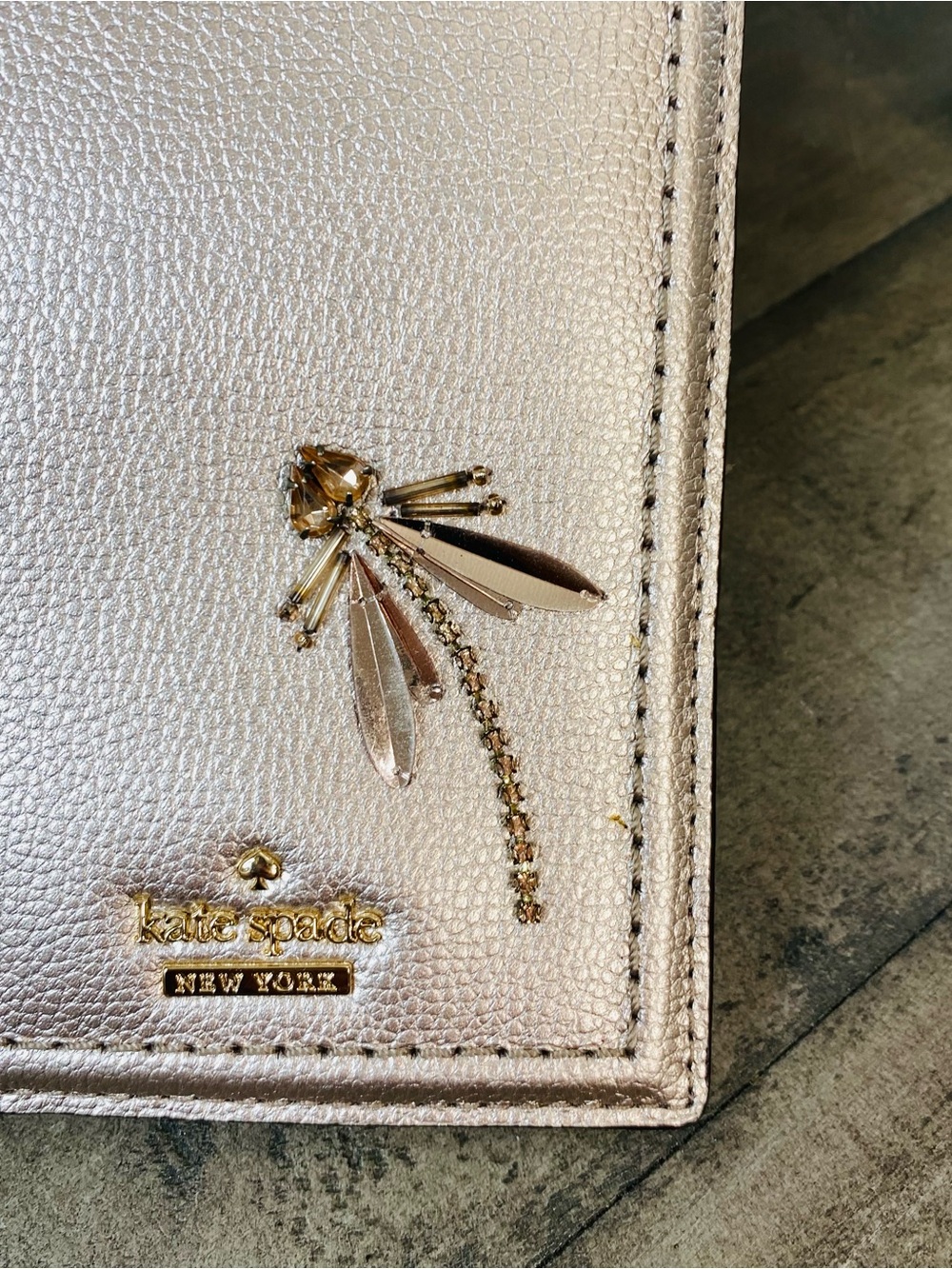 Kate Spade New York Imogene Dragonfly Passport Case Rose Gold Metallic - Picture 5 of 5